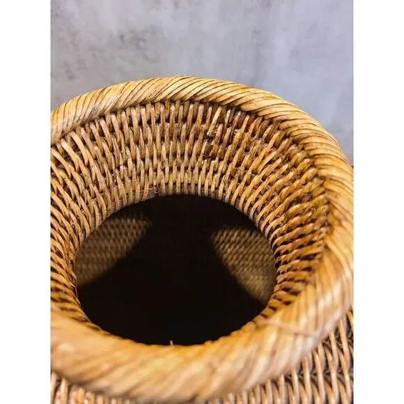 Vintage French Woven Wicker Footed Basket Vase Home Décor 16.5 x 17x 6.5 EUC